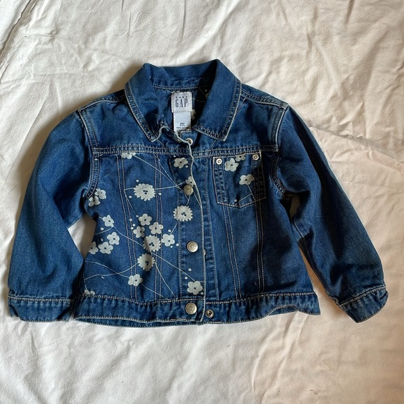 GAP Denim Jacket with Floral Design - Picture 2 of 7
